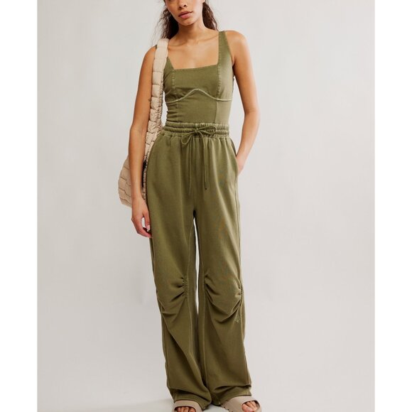 🆕 FP MOVEMENT Inbound Onesie / Seagrass - Picture 1 of 7